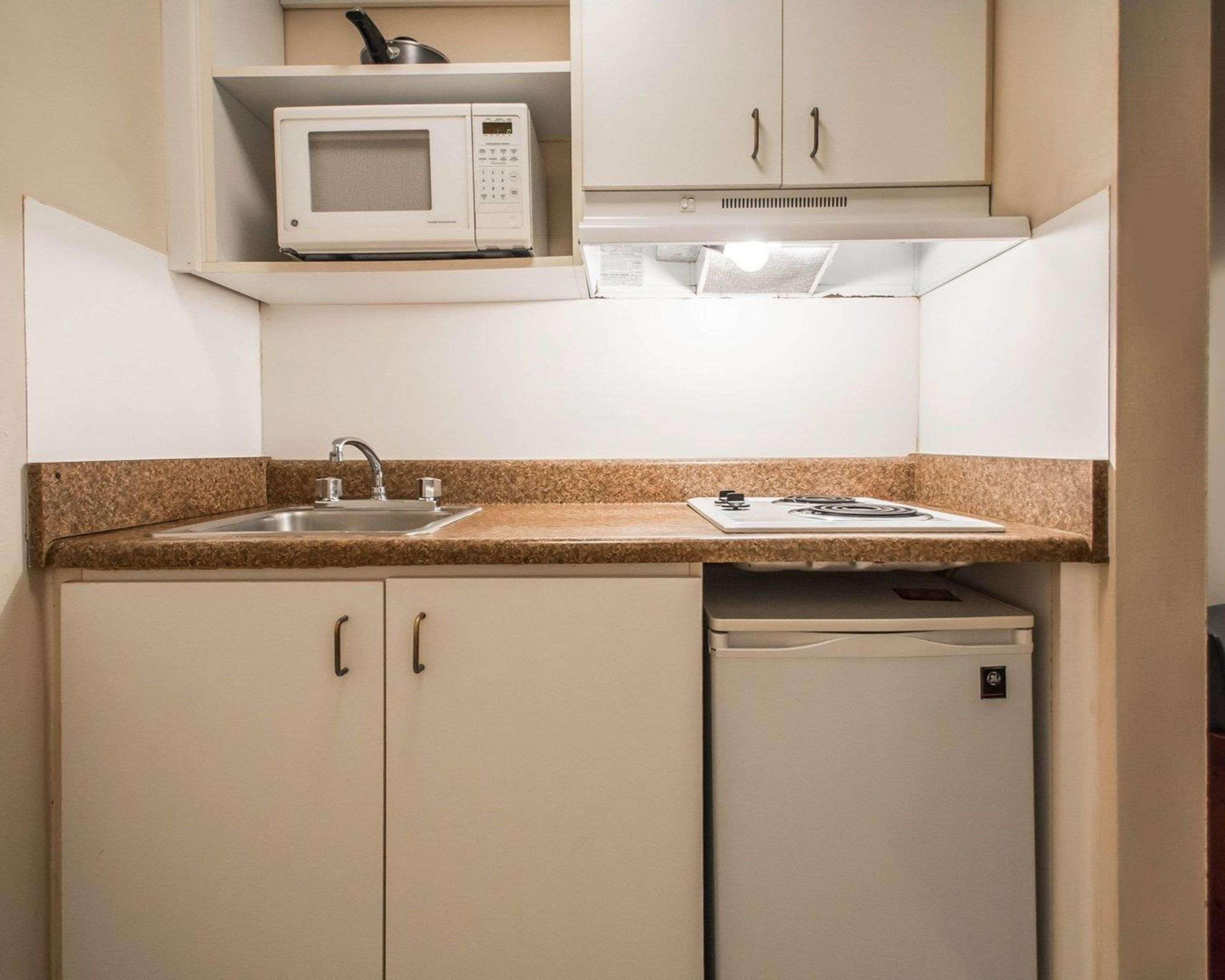 Tampa Bay Extended Stay - Airport Esterno foto